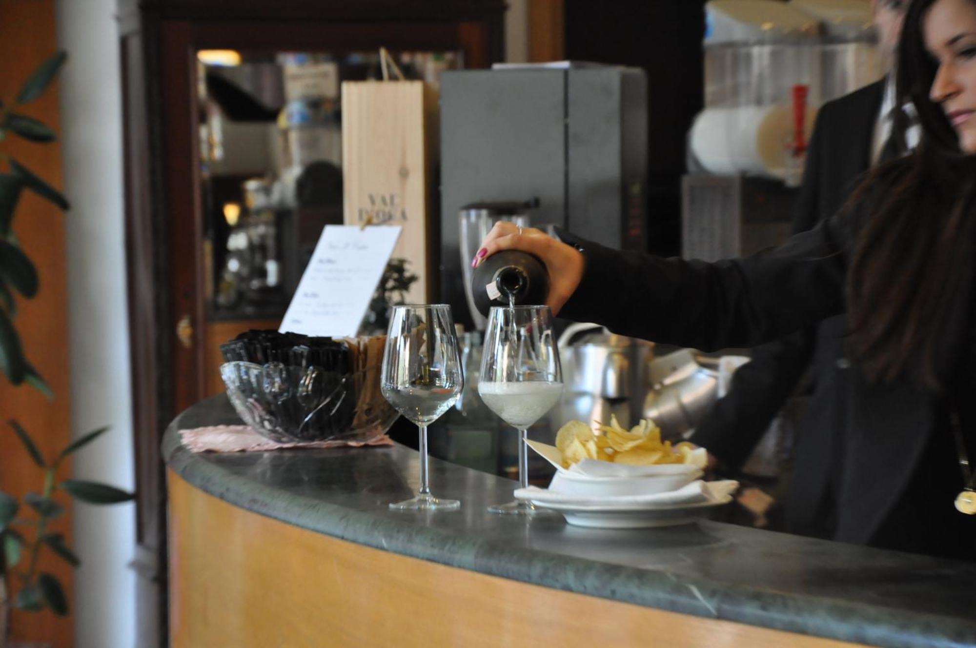 Hotel Petrarca Boara Pisani Εξωτερικό φωτογραφία